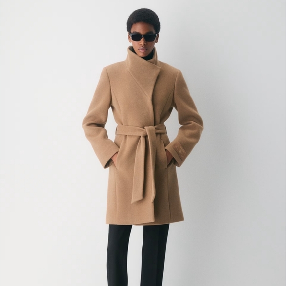 Wilfred Jackets & Blazers - EUC, Wilfred Wool/cashmere Coat, No Sz Tag. Tan Belted, Pockets. 16 ptp